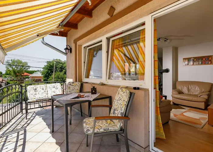 Bocskai By Interhome